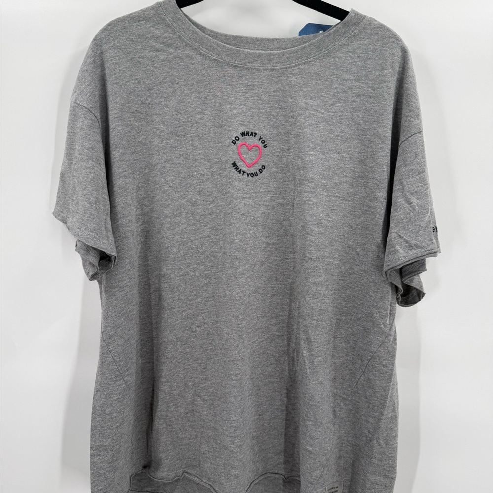 Life Is Good Women’s Gray “Do What You Love” Heart Graphic T-Shirt - Size XL